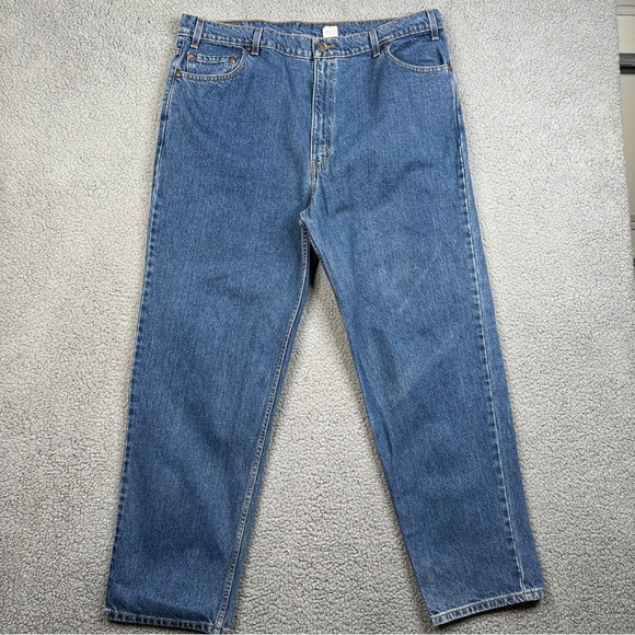 Levi’s Jeans Mens Size 42x30 Blue Stone Wash Vintage 540 Relaxed Brown Tab 90s - Picture 1 of 14